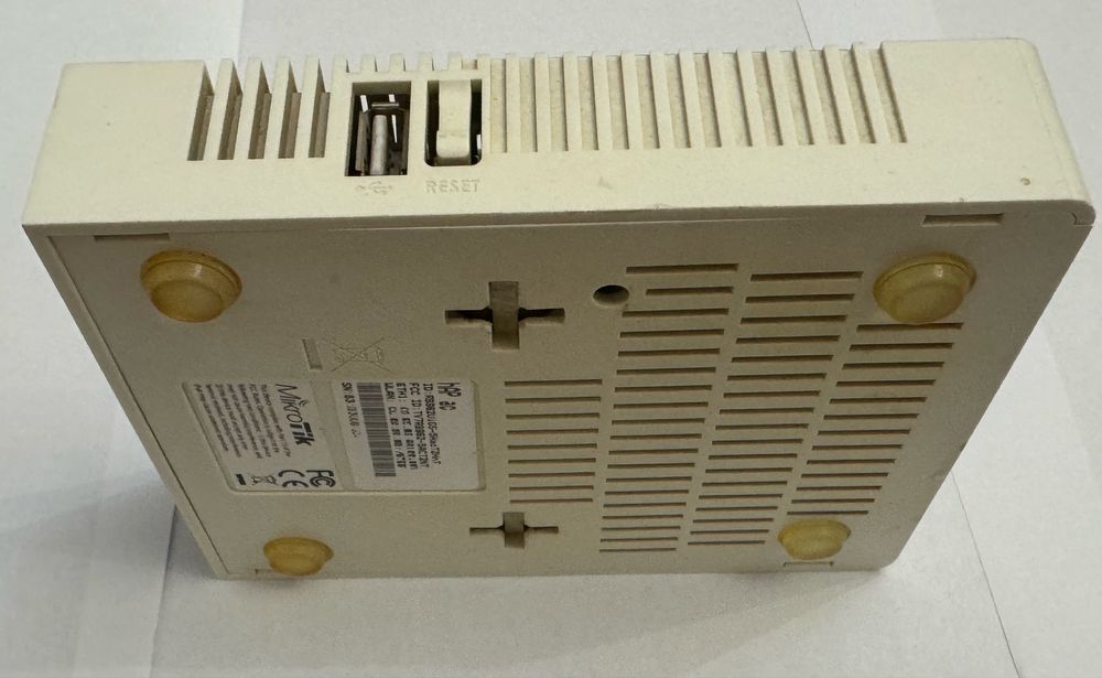 WiFi роутер MikroTik RB962UiGS-5HacT2HnT (hAP ac)