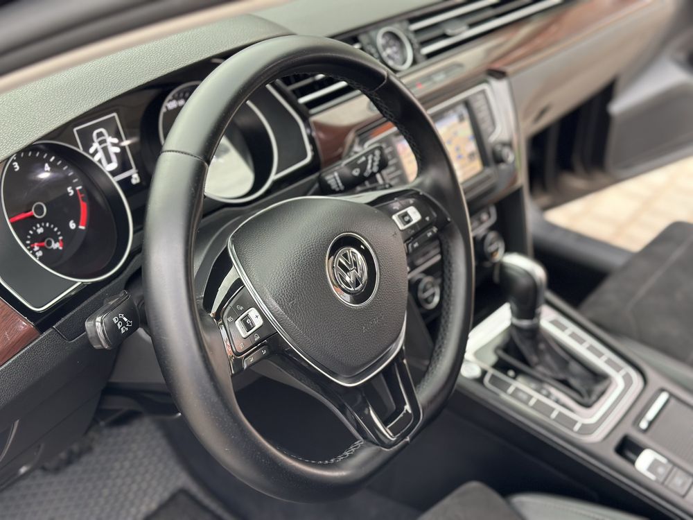 Volkswagen Passat 2.0TDI автомат