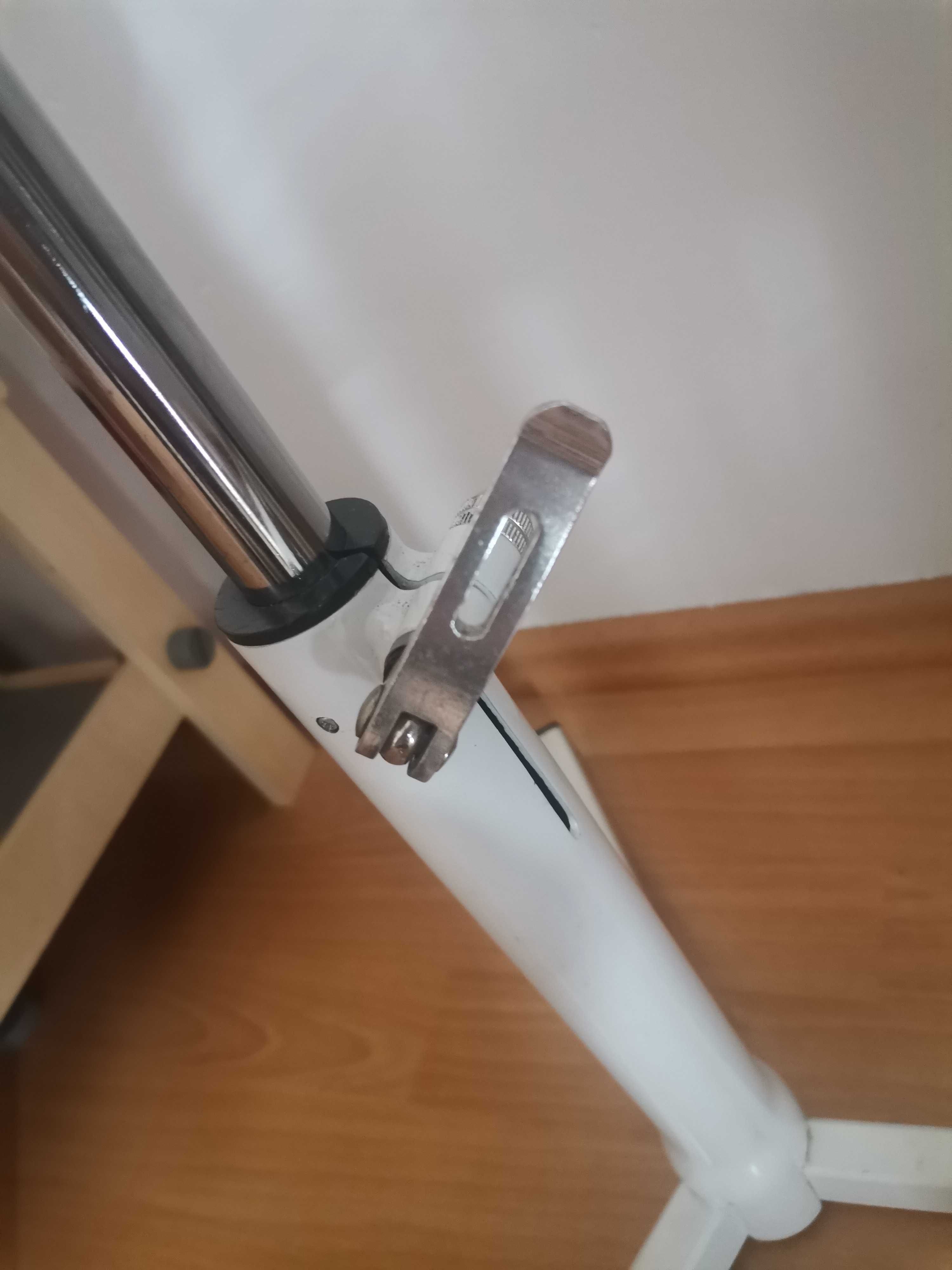 Podnóżek do pedicure wąski  mini Biomak
