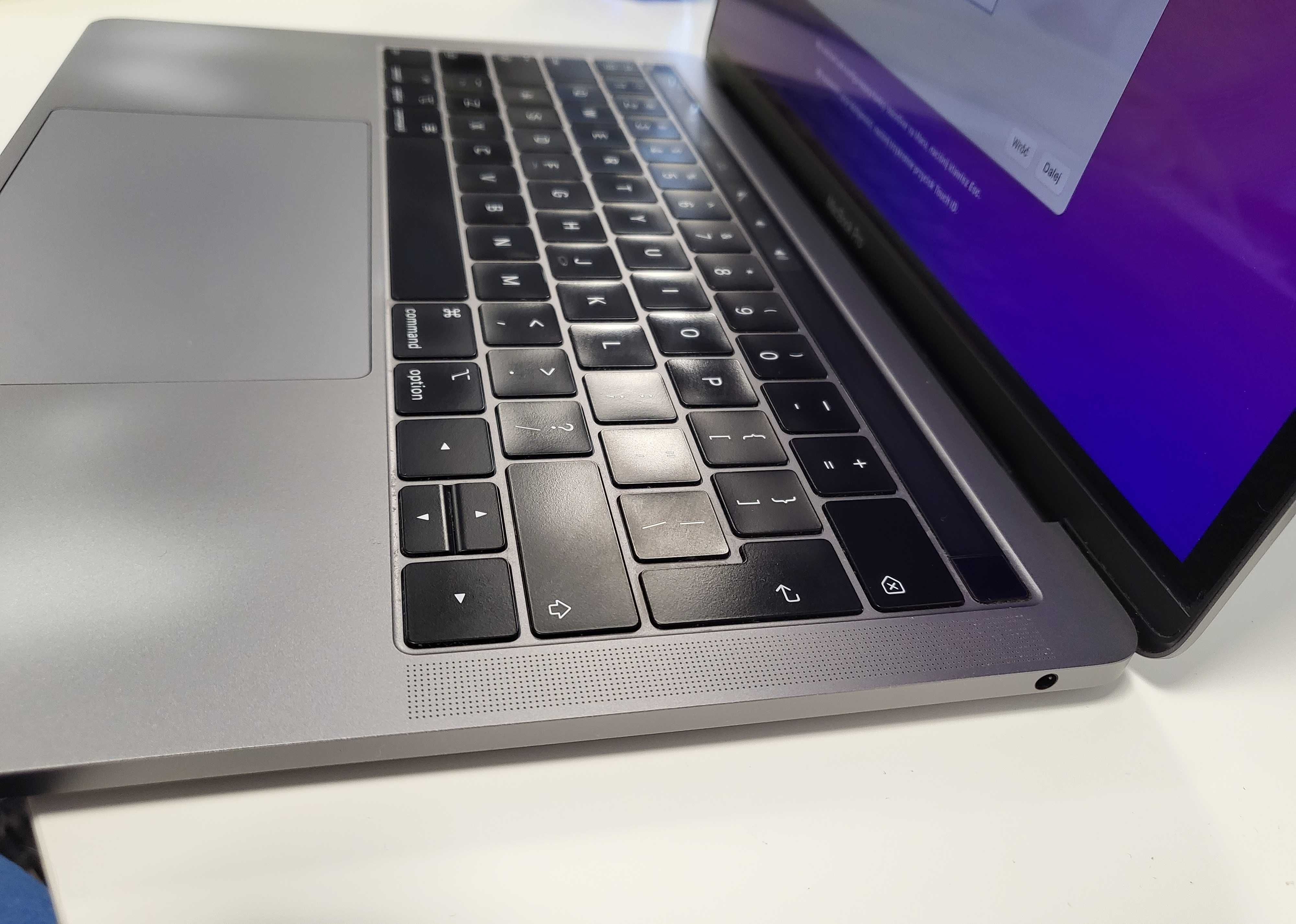 MacBook Pro 13,3" MID 2019