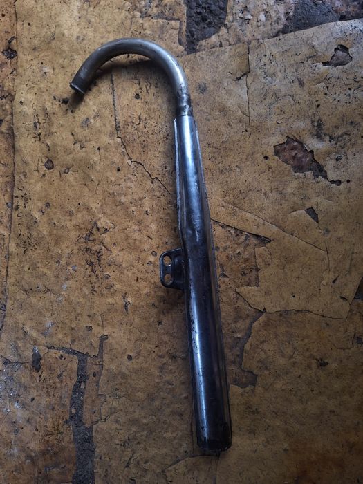 Продам вихлопну трубу минск