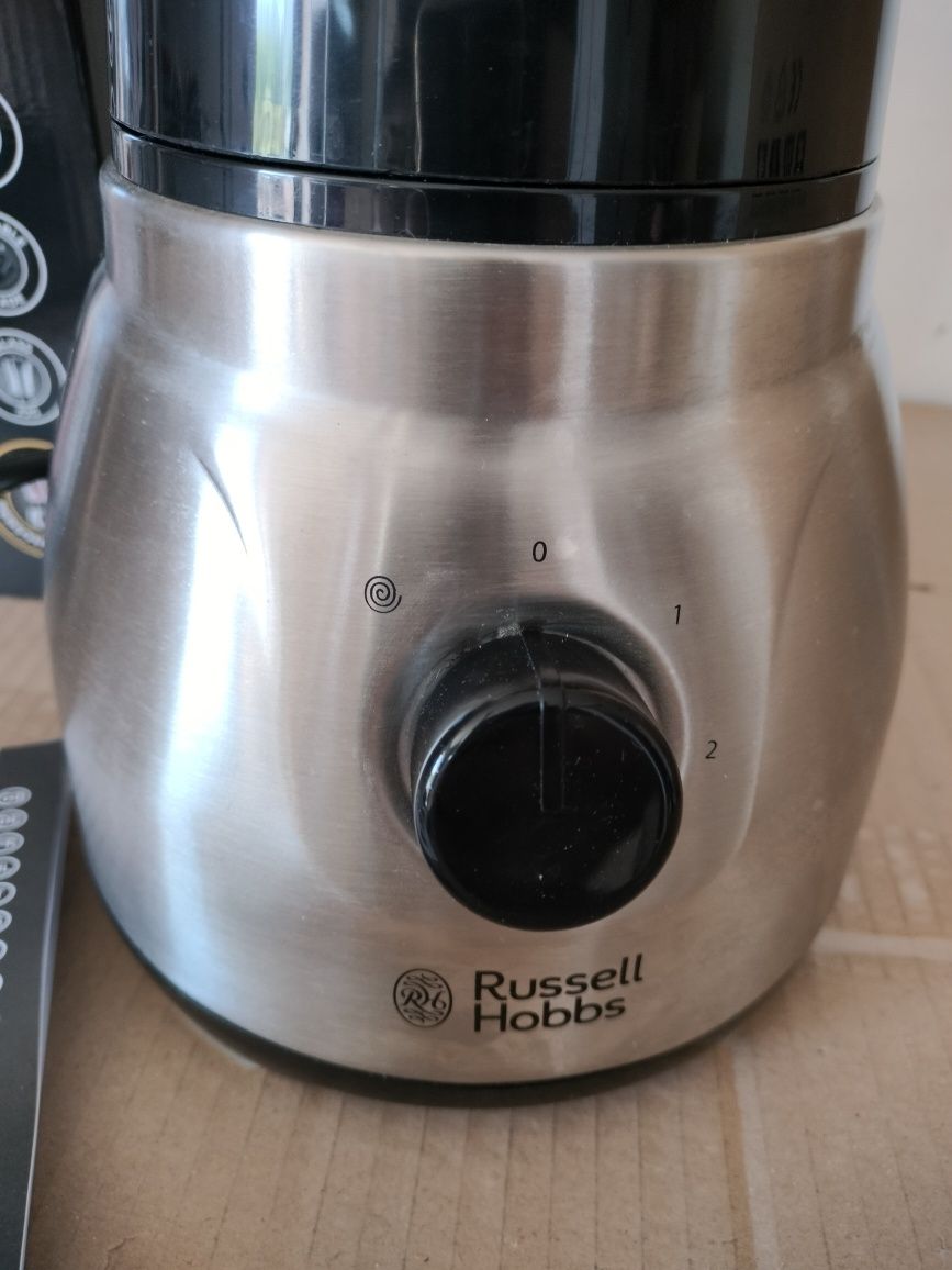 Blender kielichowy Russell Hobbs 23821