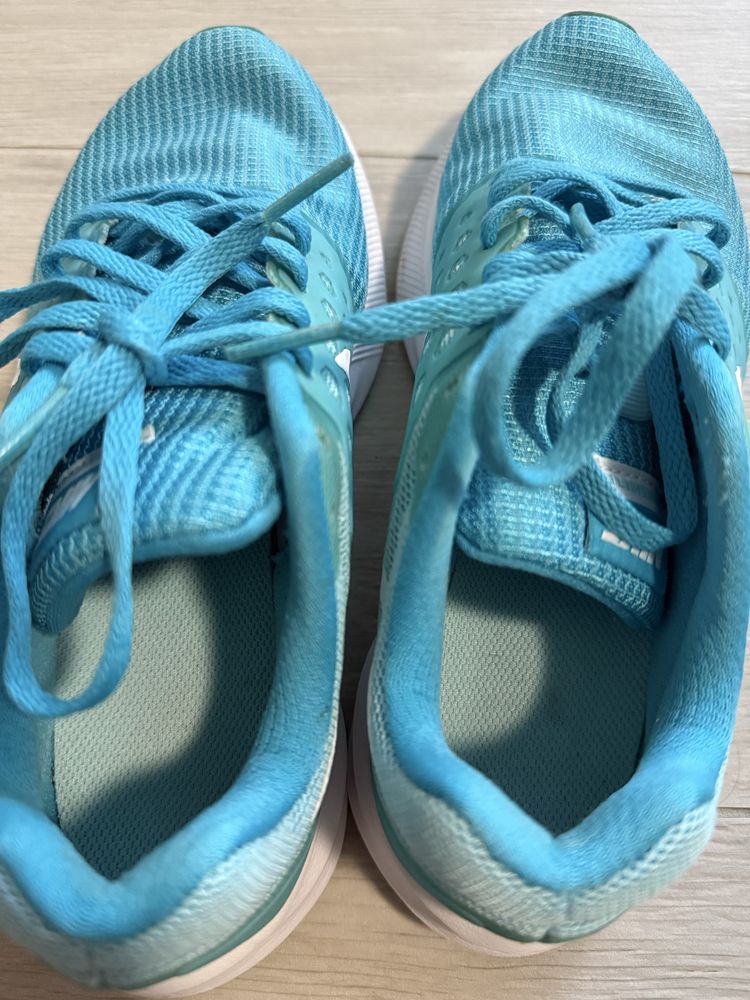 Кросівки nike оригінал 36 р