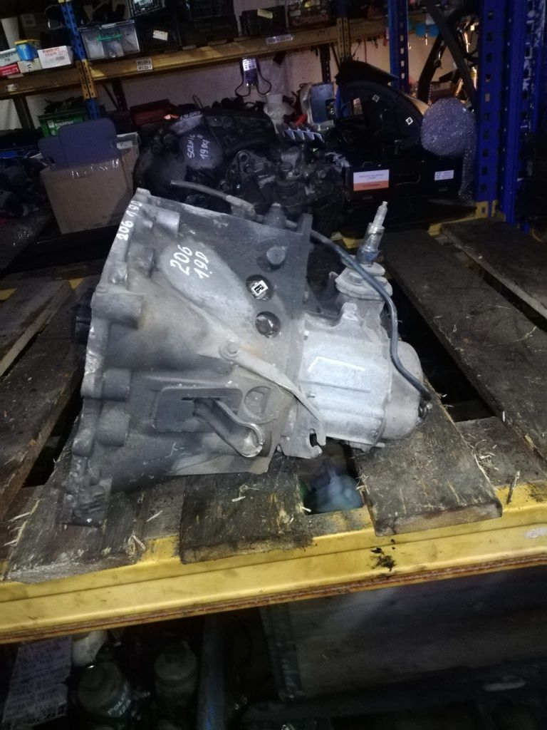 Skrzynia biegów Peugeot 206 1.9d 20dl24