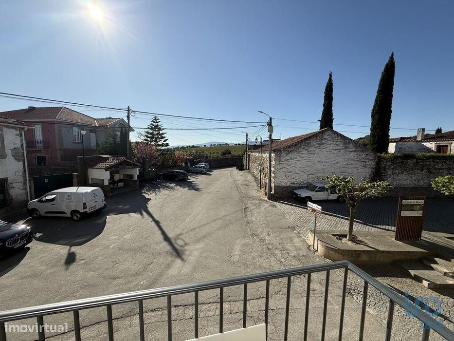Apartamento T3 em Poiares e Canelas de 140,00 m2
