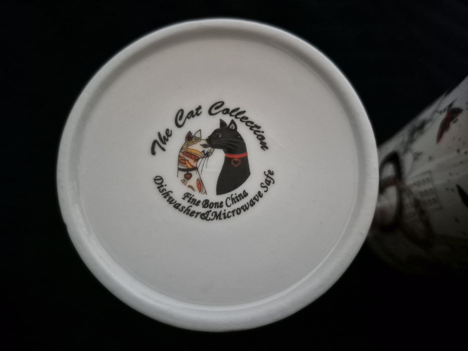 Kubki z porcelany Queen Isabell Zakochane koty