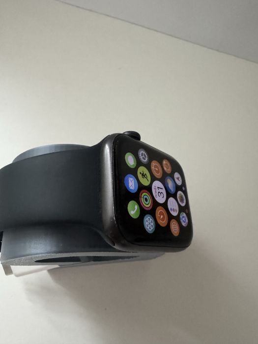 Apple Watch SE 44mm
