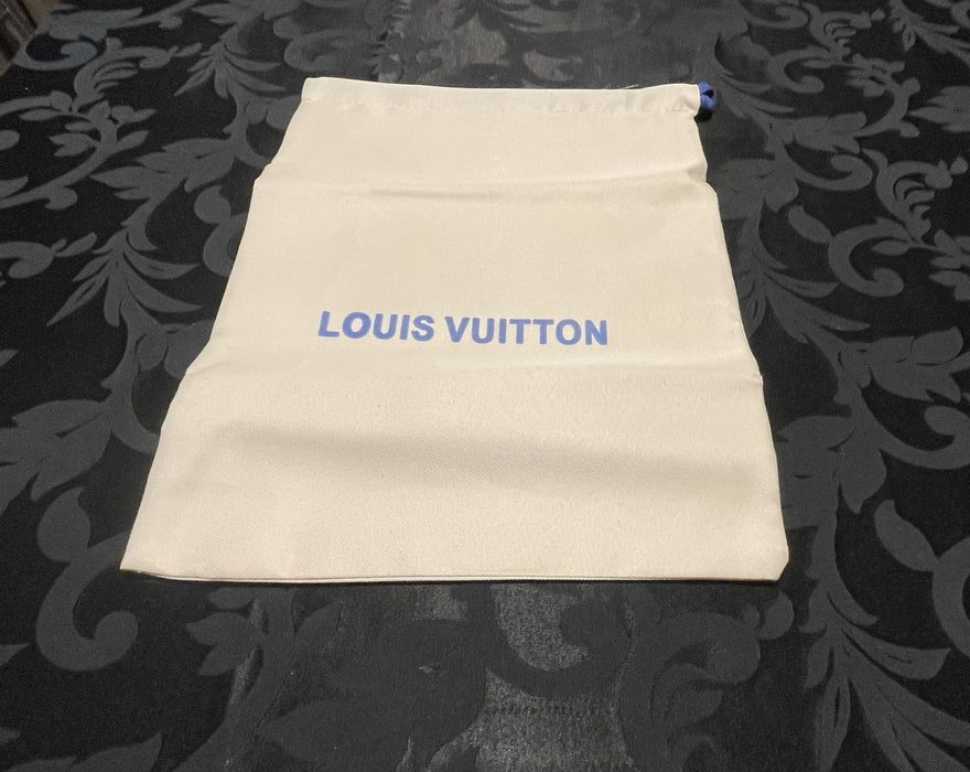 Chinelos Louis Vuitton