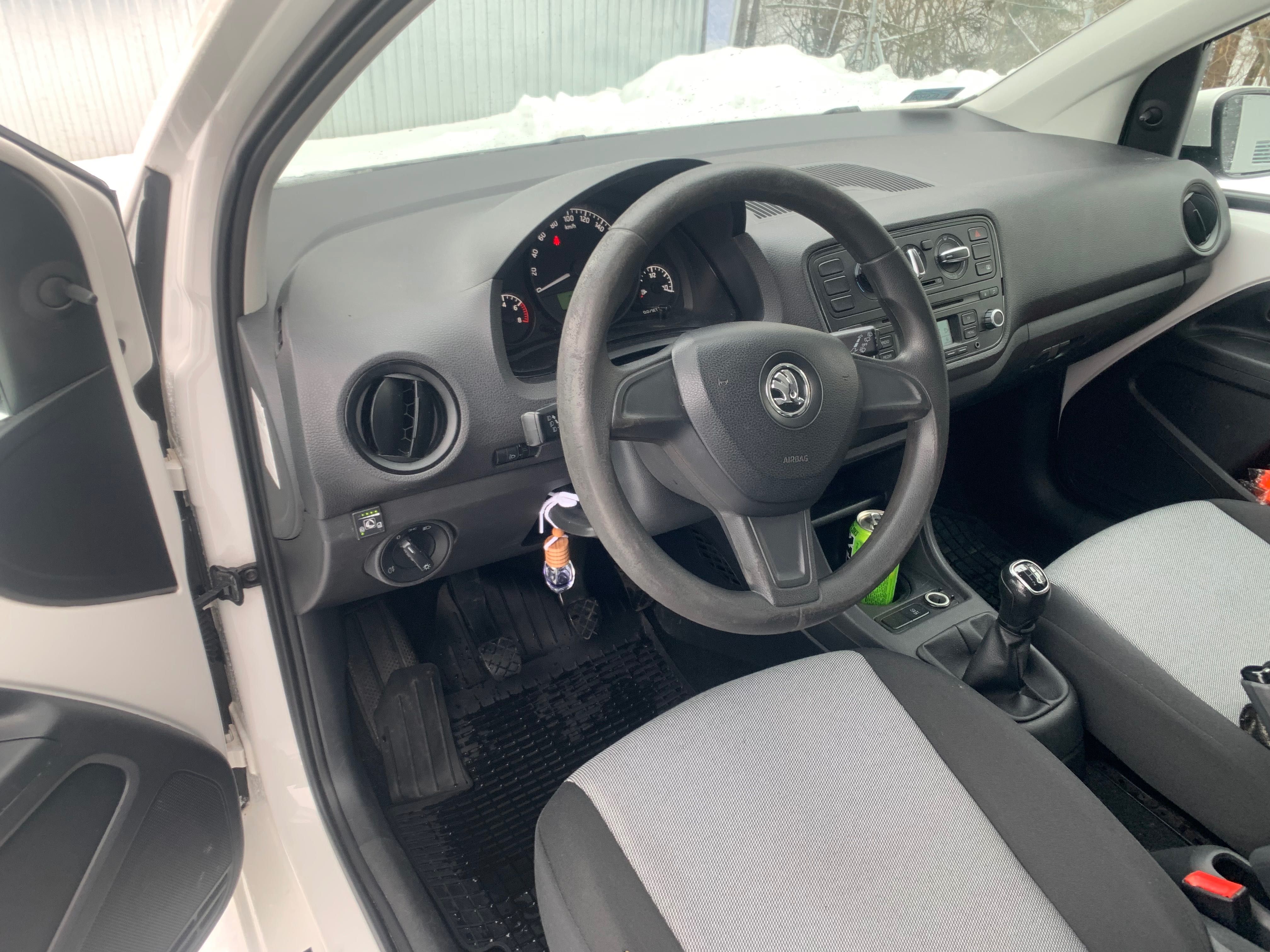 Wynajem samochodu Skoda Citigo LPG klima wypożyczalnia