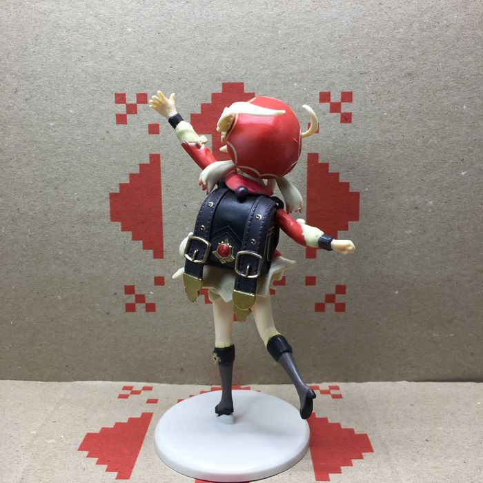 Аниме фигурка Кли из Геншин 16 см