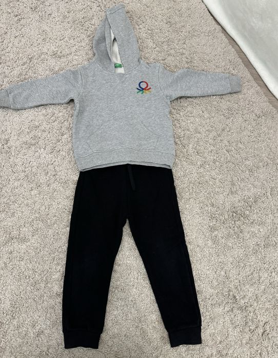 Спортивный костюм benetton 104 р.