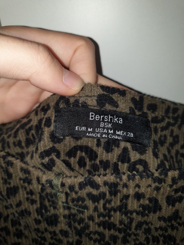 Bershka sukienka ogrodniczka rozmiar M