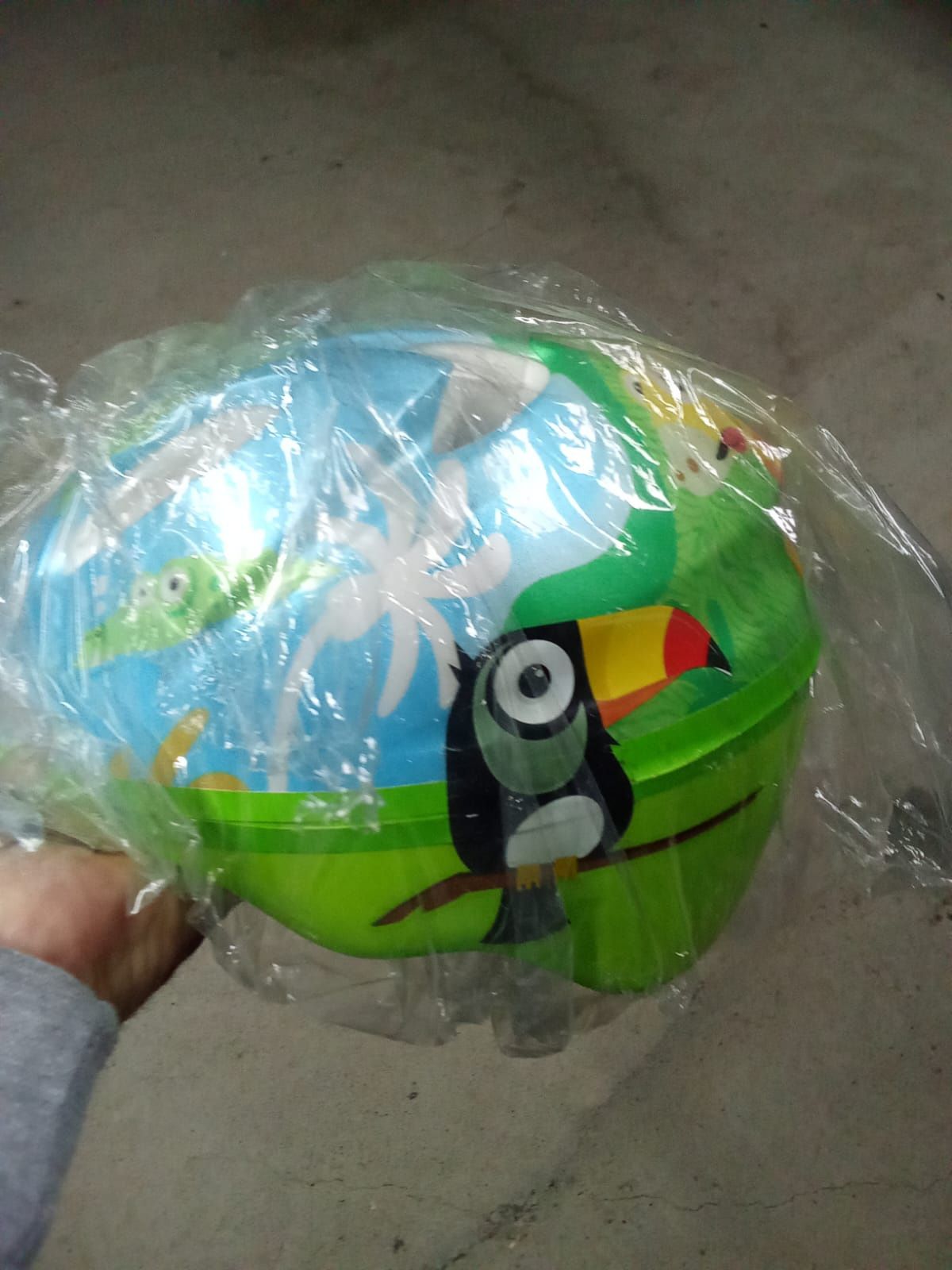 Trotinete criança com capacete