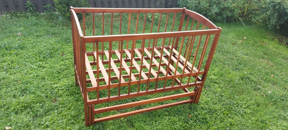 Дитяче ліжечко маятник ,дерев'яне