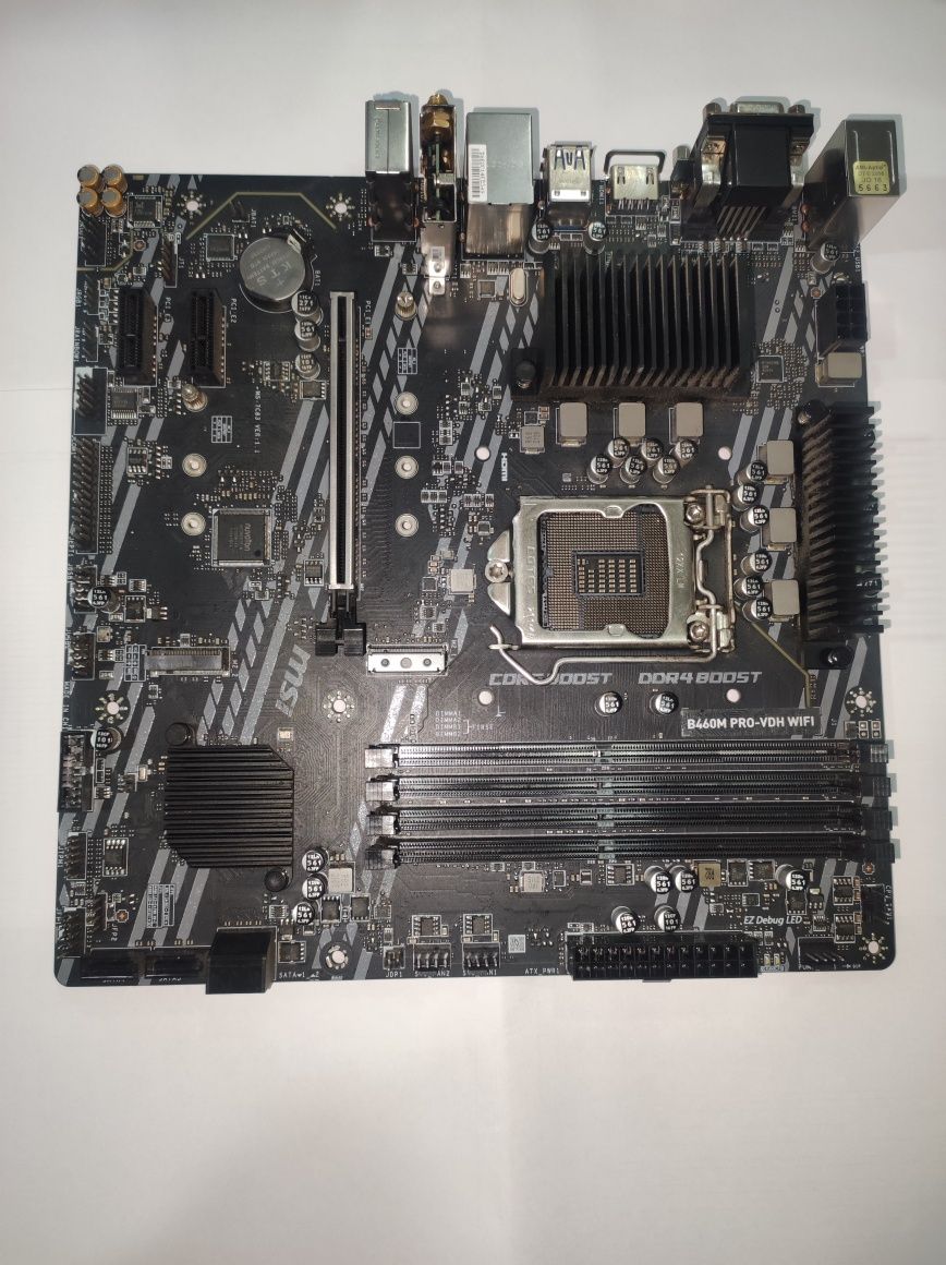 Vendo Motherboard MSi B460M pro-VDH WiFi  para peças
