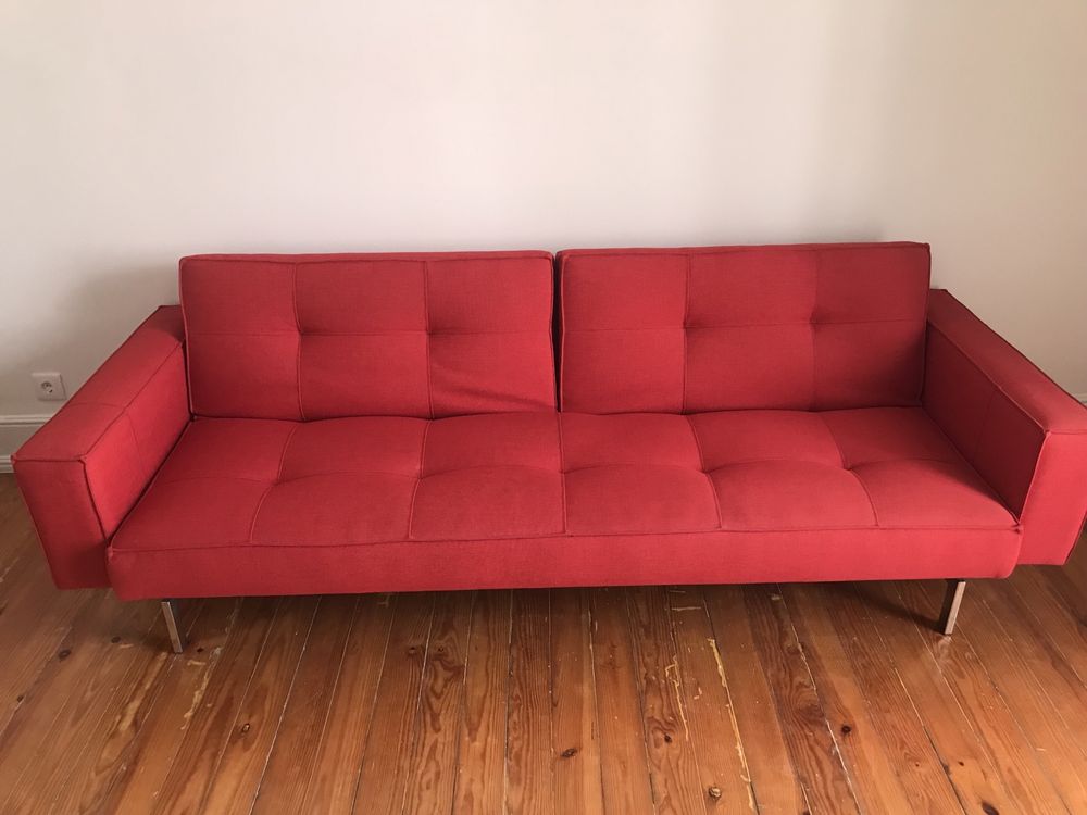 Sofá-cama vermelho Área