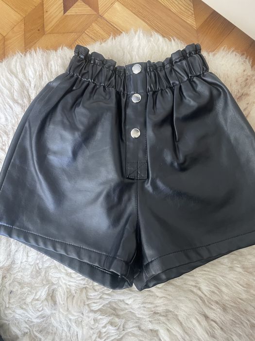 Шорти шкіряні для дівчинки