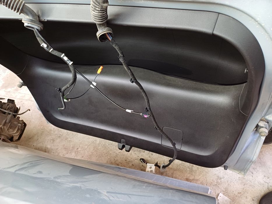 Ляда Bolt EUV крышка багажника Chevrolet дверь