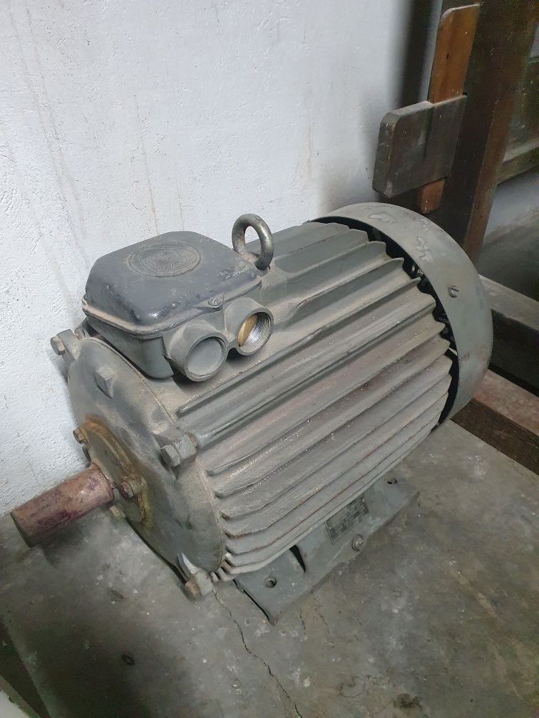 Silnik 3 fazowy Indukta 220/380V   1460 obrotow na min