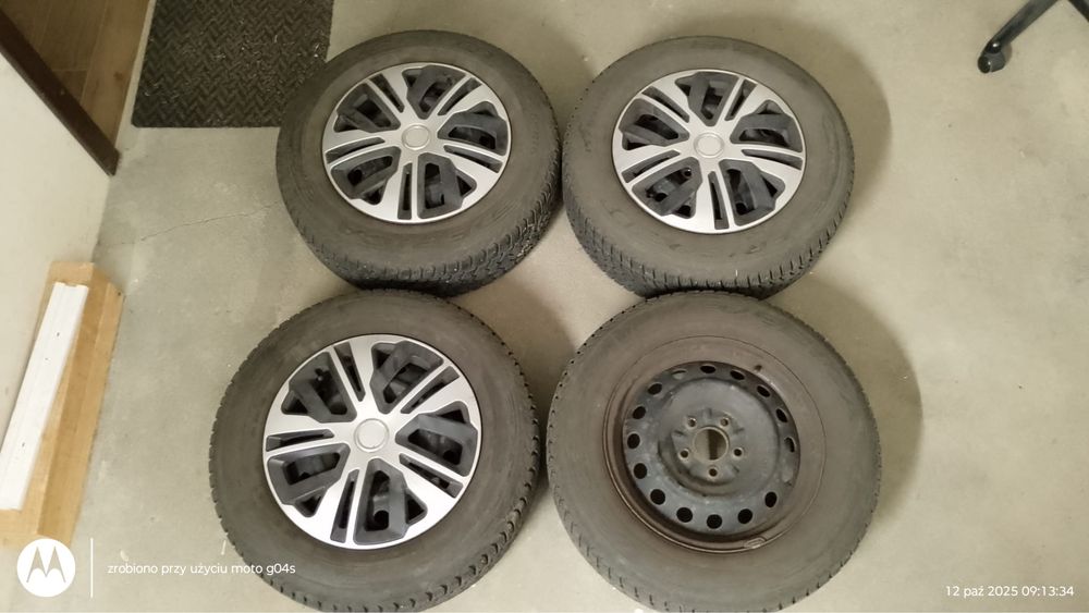 Komplet opon 215/65/ R16