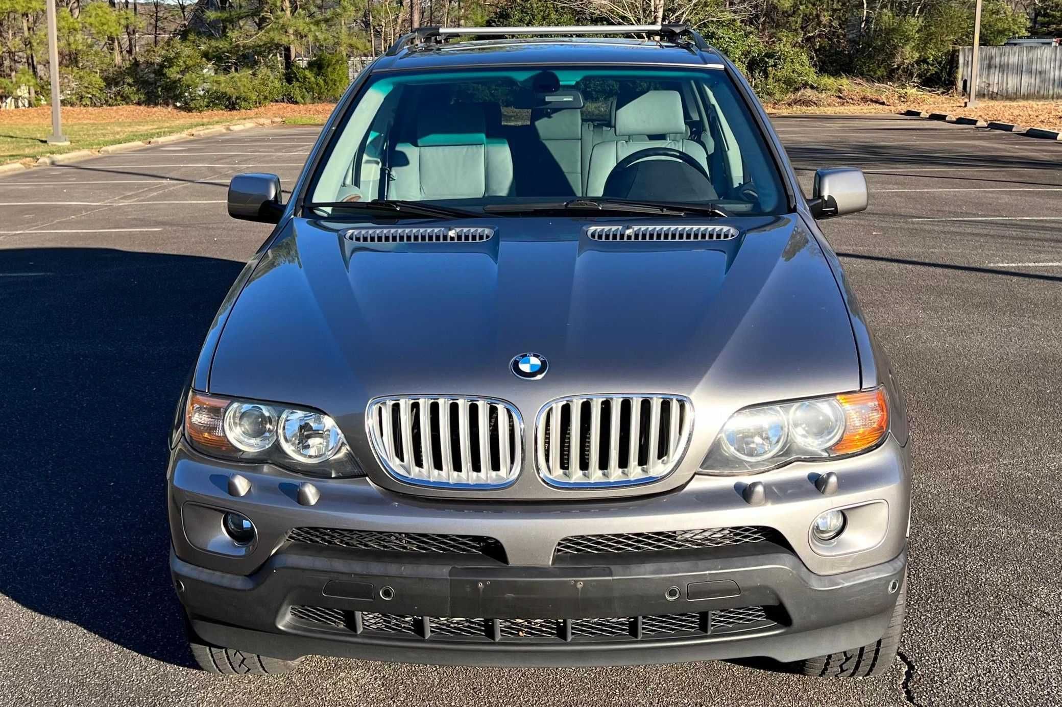 Продаю автомобіль 2004 року BMW X5 4.4i з пробігом