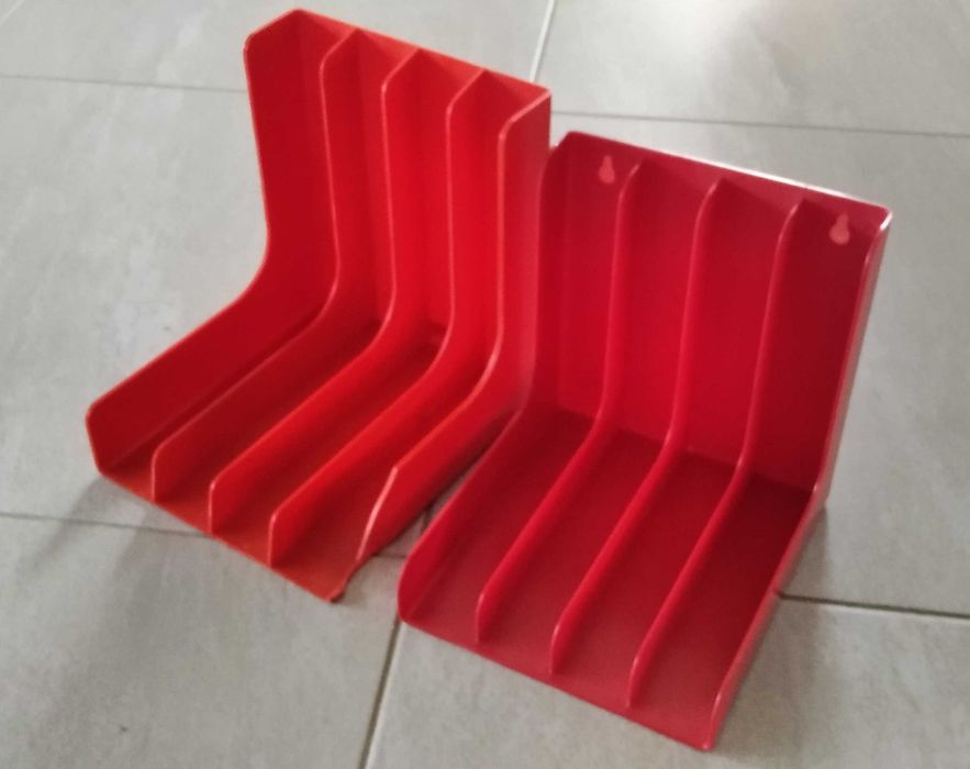 2 stojaki na płyty winylowe (single)