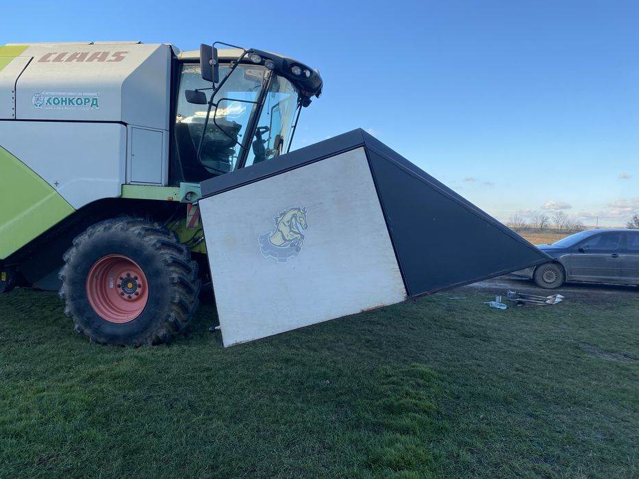 Жатка соняшникова  sunflromash