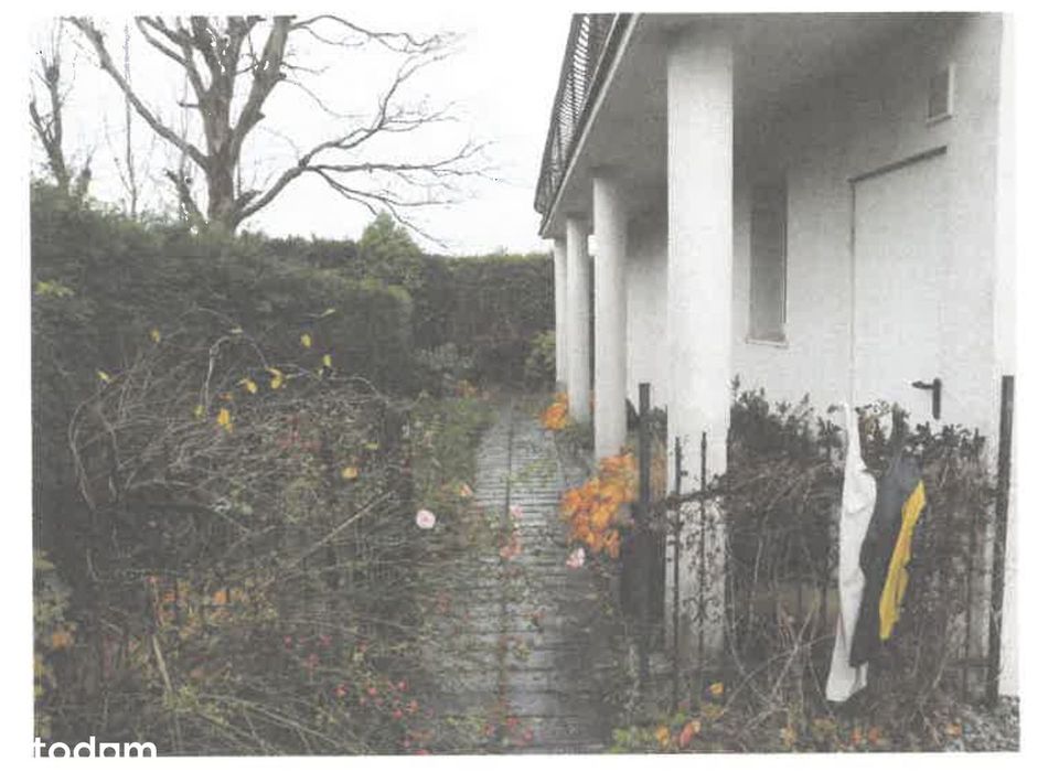 Syndyk sprzeda dom w Karwieńskich Błotach