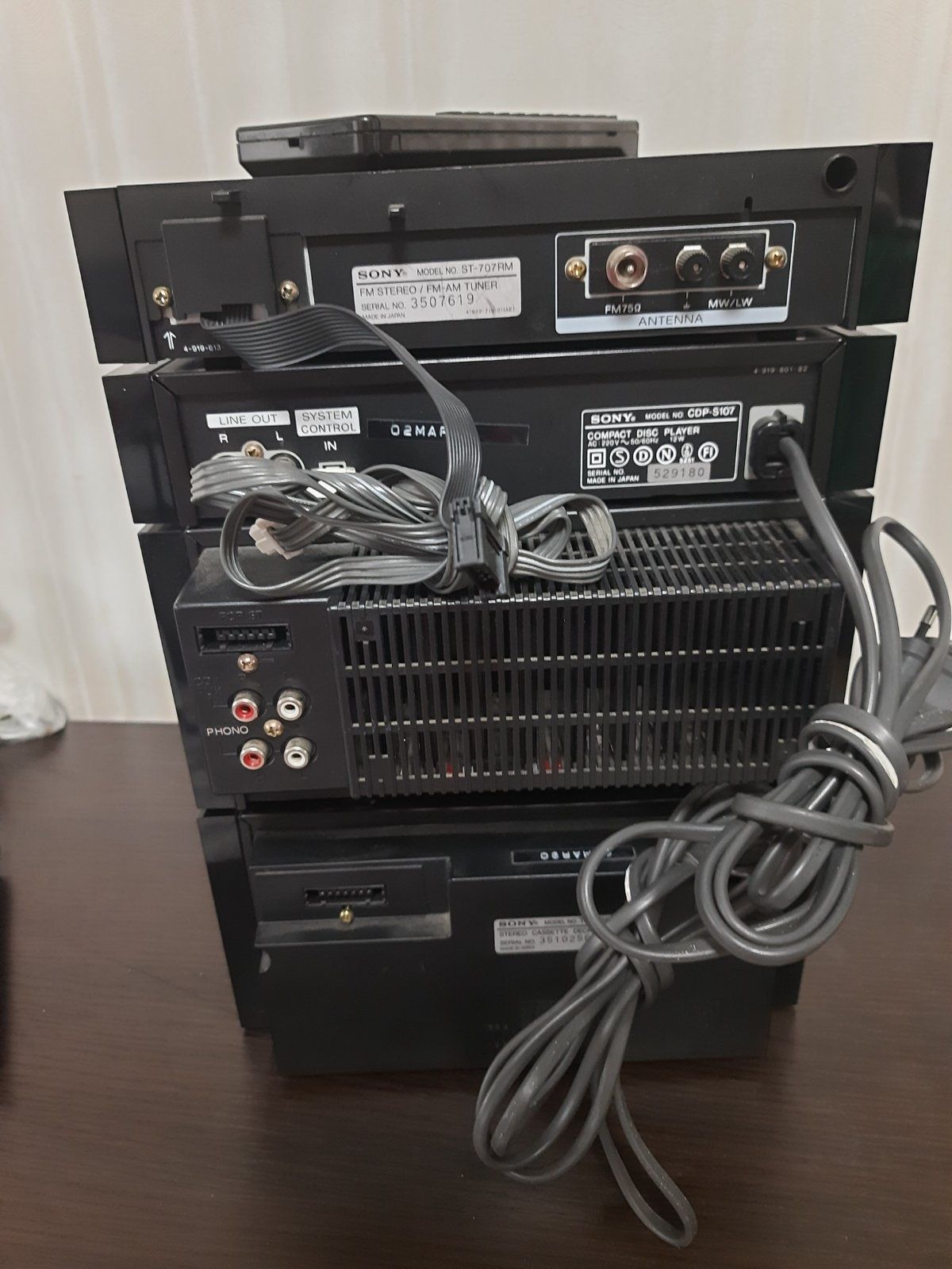 Sony mhc 3000  +,cdp s107,пульт ,мануал, без колонок.