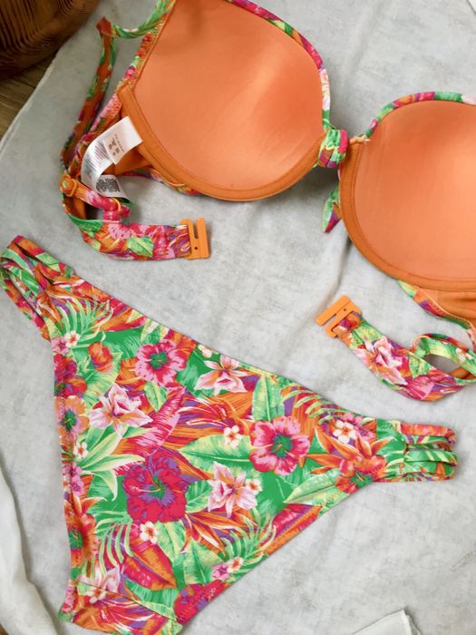 Купальник M L оранжевый в цветочный принт