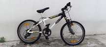 Bicicleta SCOTT YZ 20 - Suspensão dianteira