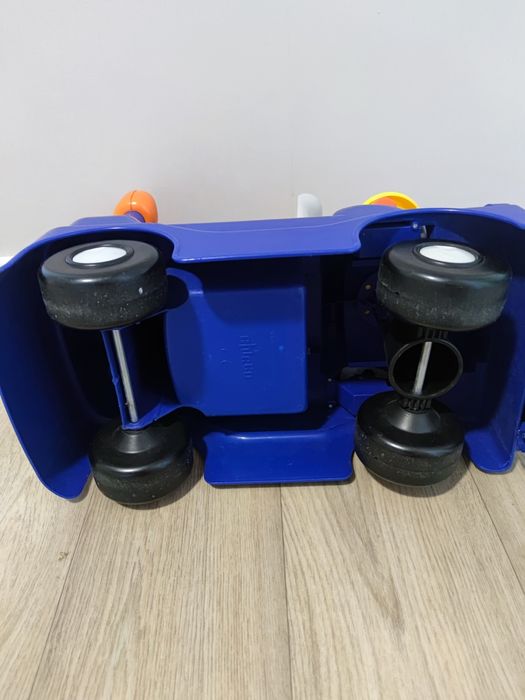 Паровоз толокар Chicco