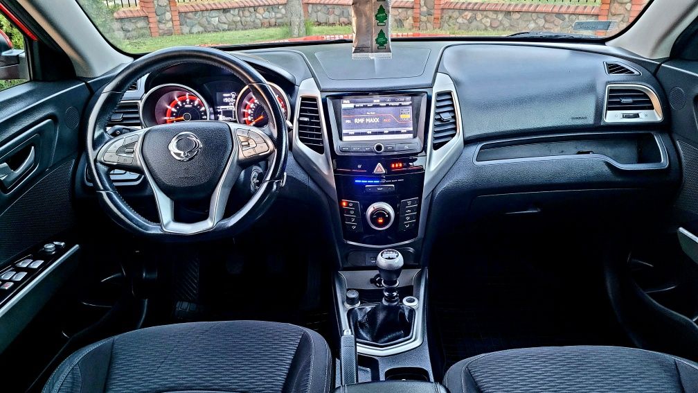 HIT!SSANGYONG Tivoli 1.6 z GAZEM!Piękny na zewnątrz!Jak NOWY Środek!