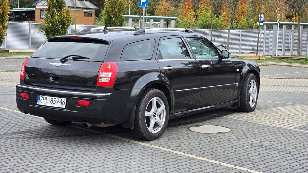 Chrysler 300c/3.5 V6/AWD/LPG