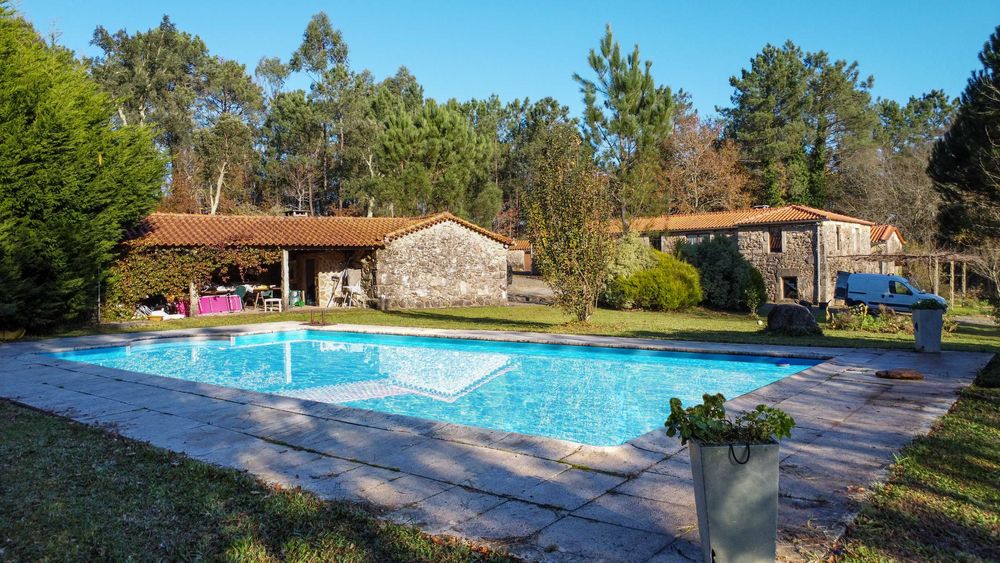 Quinta de Luxo com Piscina e 7 Suítes—Mentrestido Vila N. de Cerveira