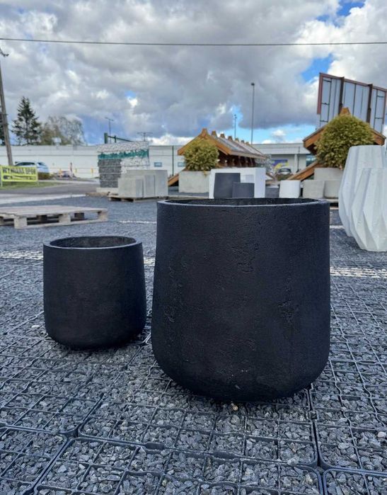Donica betonowa Contur, Czarna Ogrodowa, do roślin  47x42 cm 1 szt