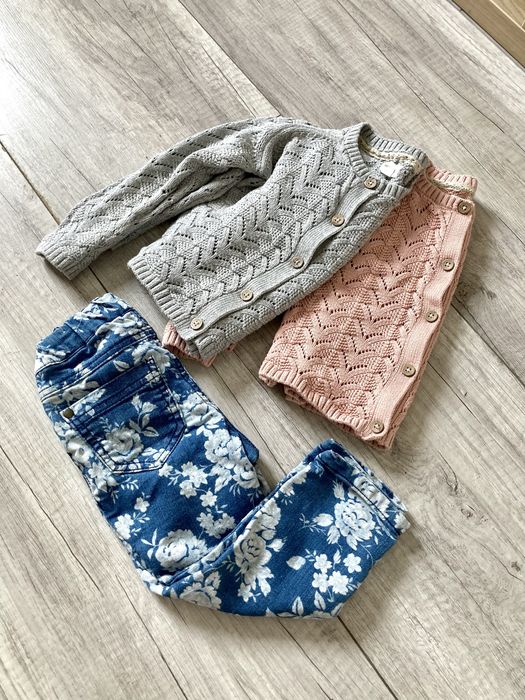 86-92 Kappahl Newbie sweterki ażurowe jeansy dziewczęce