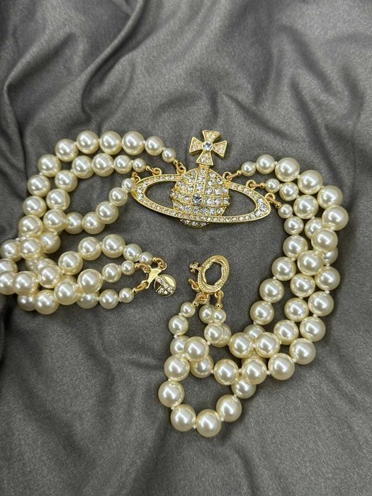 Naszyjnik Vivienne Westwood z 3 rzędami pereł