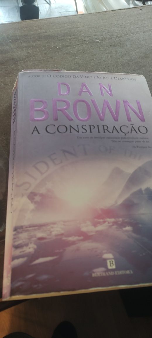 Livro Dan Brown Conspiração