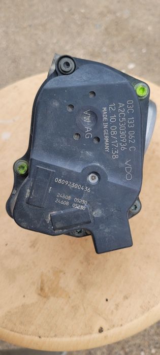 Дросельна заслонка skoda fabia 03c 133 062 c 1.4