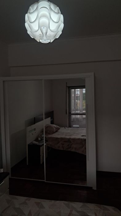 Aluga-se Quarto - Entrada imediata