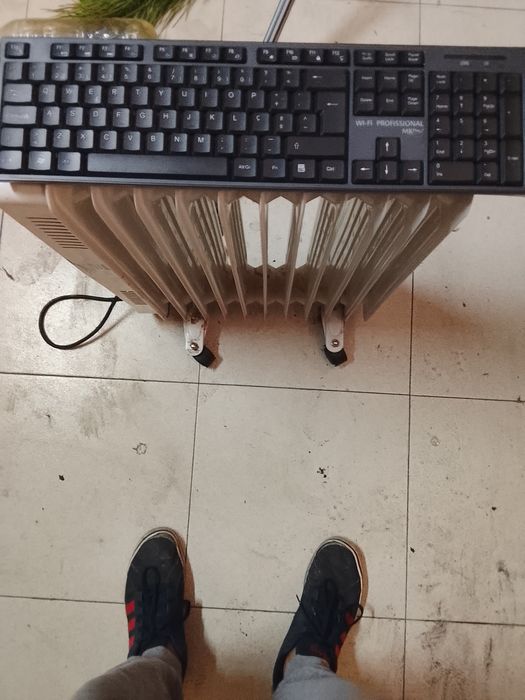 Teclado profissional novo sem fios