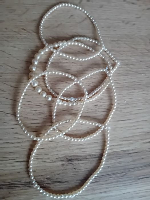 Branzoletki delikatne