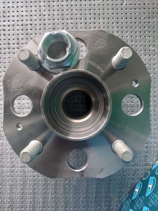 Ступиця задня,підшипник Хонда Аккорд 5,6.  H24022BTA