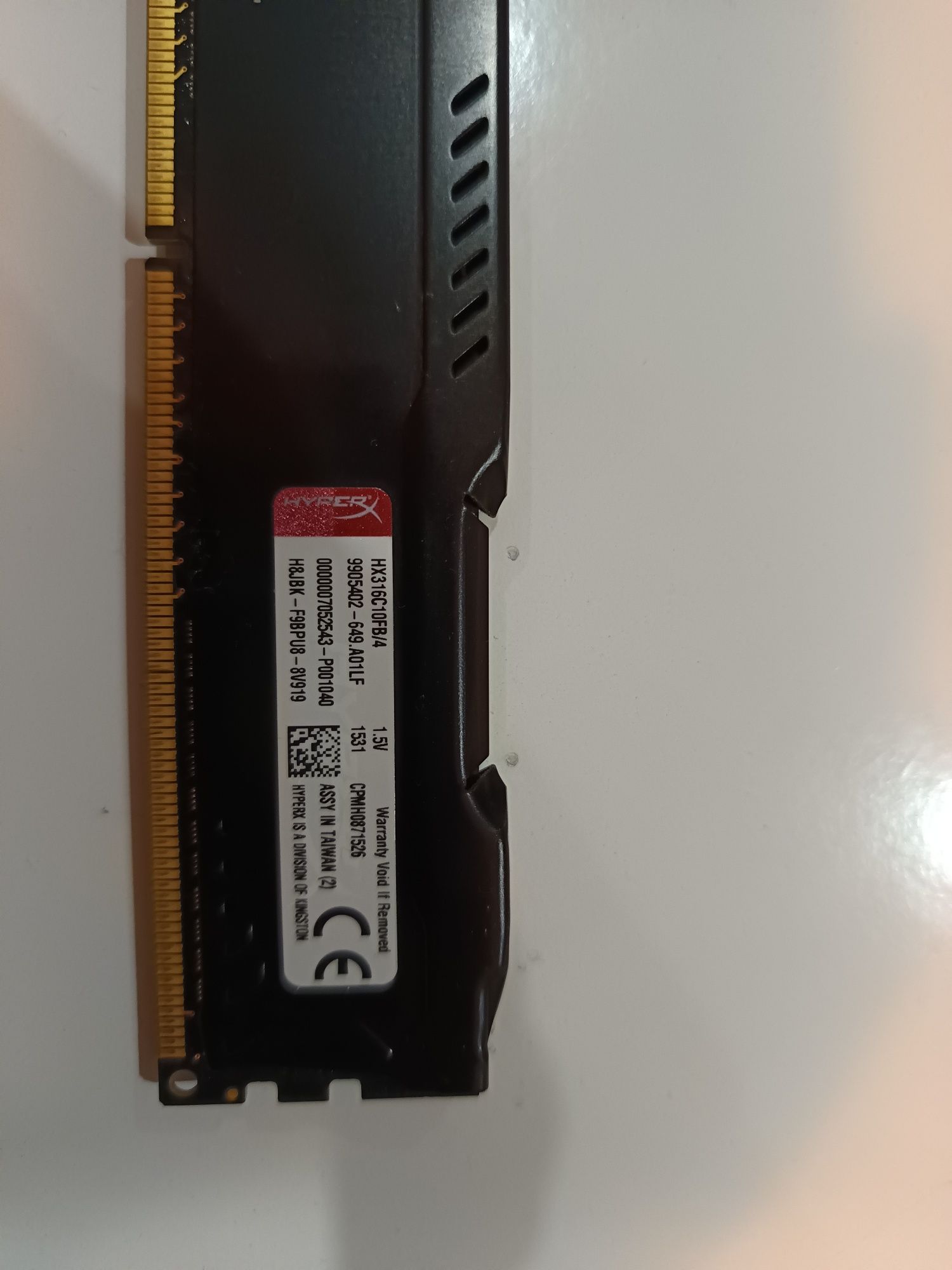 Płyta główna plus Intel core radiator oraz ramy