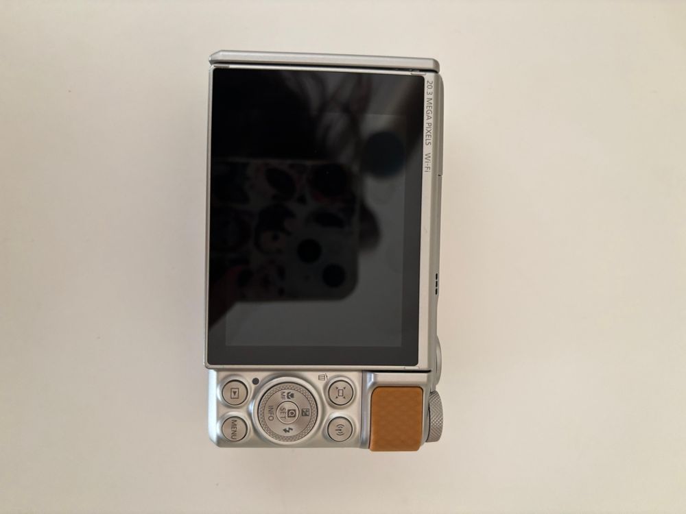 Canon PowerShot SX740 HS - Silver