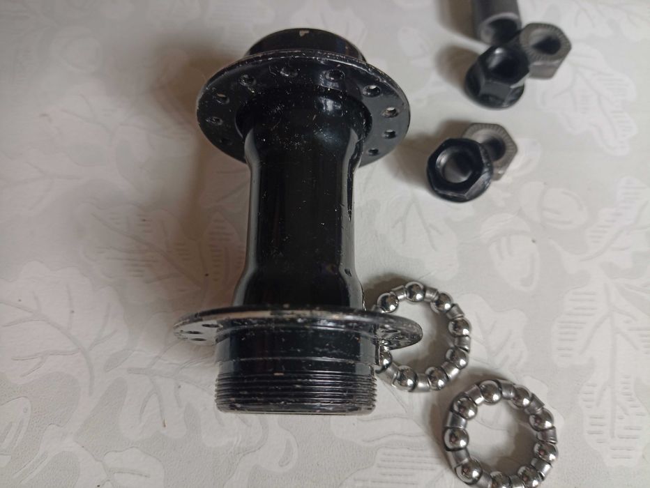 Подшипники для задней велосипедной оси