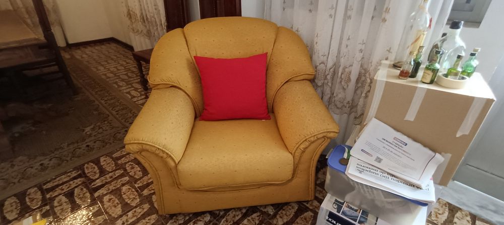 Sofá confortável de 3 lugares +2