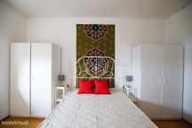 150061 - Quarto com cama de casal em...