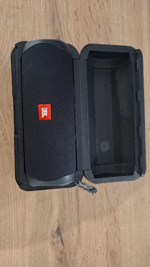 JBL flip 5 głośnik bezprzewodowy bardzo dobry stan